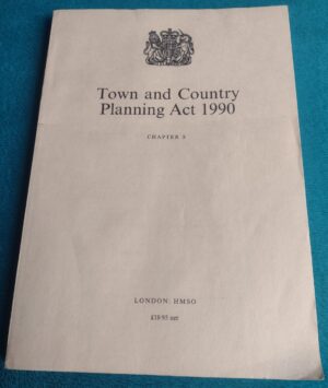 Town and Country Planning Act 1990 Chapter 8 (HMSO, London – Paperback – Used, Good Condition)